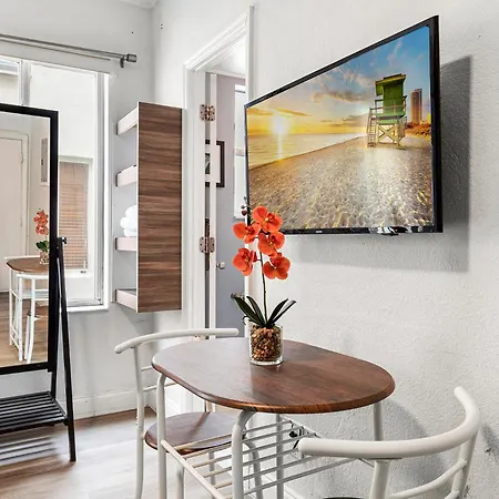 Lovely Condo In Miami Beach Extérieur photo